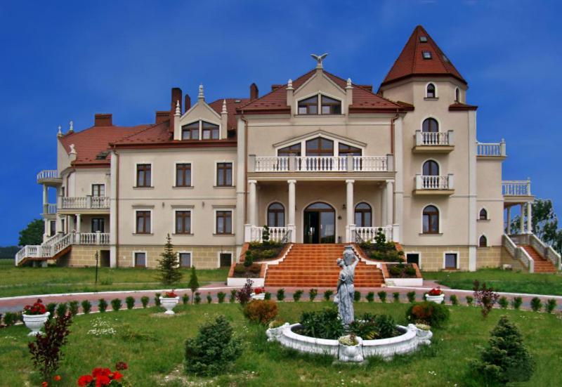 Palac Koronny Noclegi & Wypoczynek Wodzislaw Ngoại thất bức ảnh